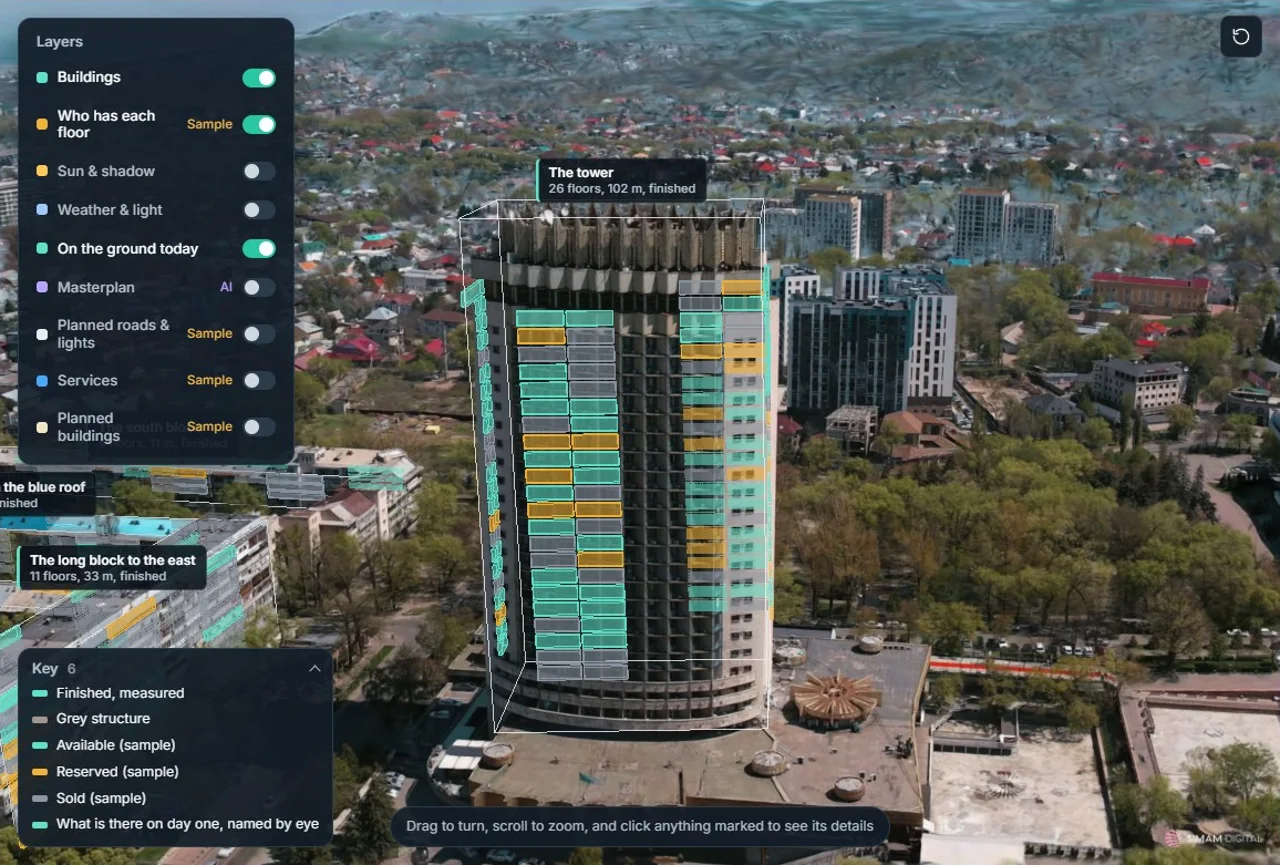 A crowned tower in Almaty in 3D, its floors coloured by sample homes available, reserved and sold