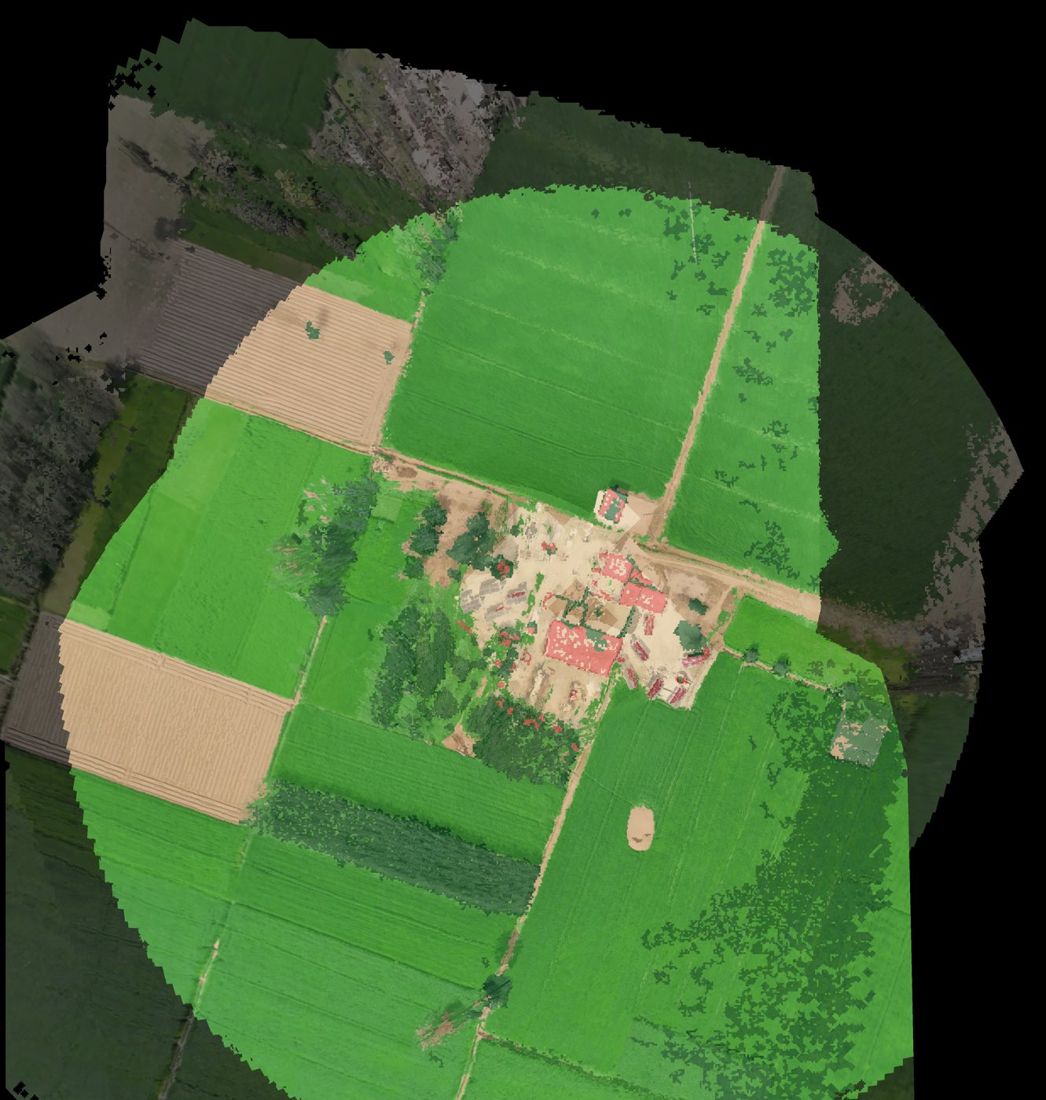 Land-use map: crops in green, ploughed ground in tan, farmyard pale, trees dark green, roofs red